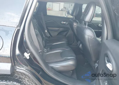 2016 Jeep Cherokee Trailhawk z USA, uszkodzony, nr VIN 1C4PJMBS4GW243691